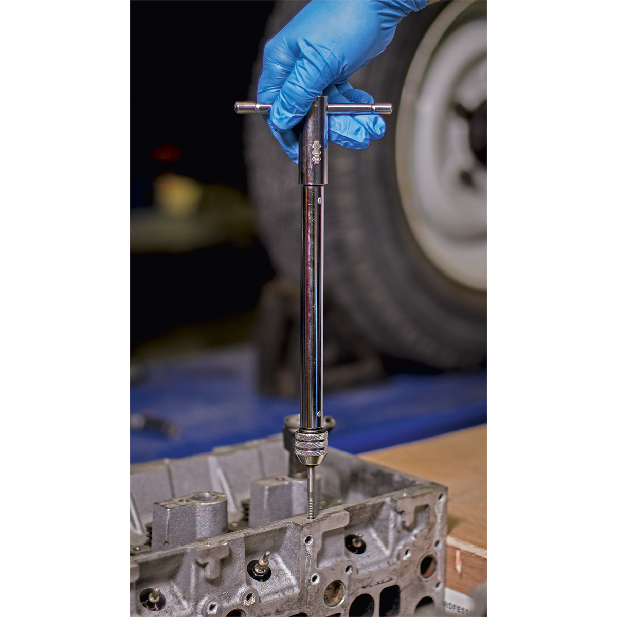 Ratchet Long Handle Tap Wrench M5-M12 AK879WL