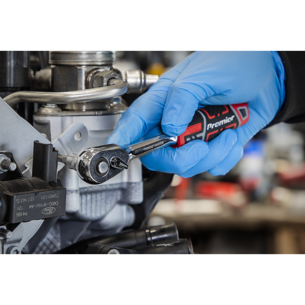 Ratchet Wrench with Flip Reverse 1/4"Sq Drive AK8934