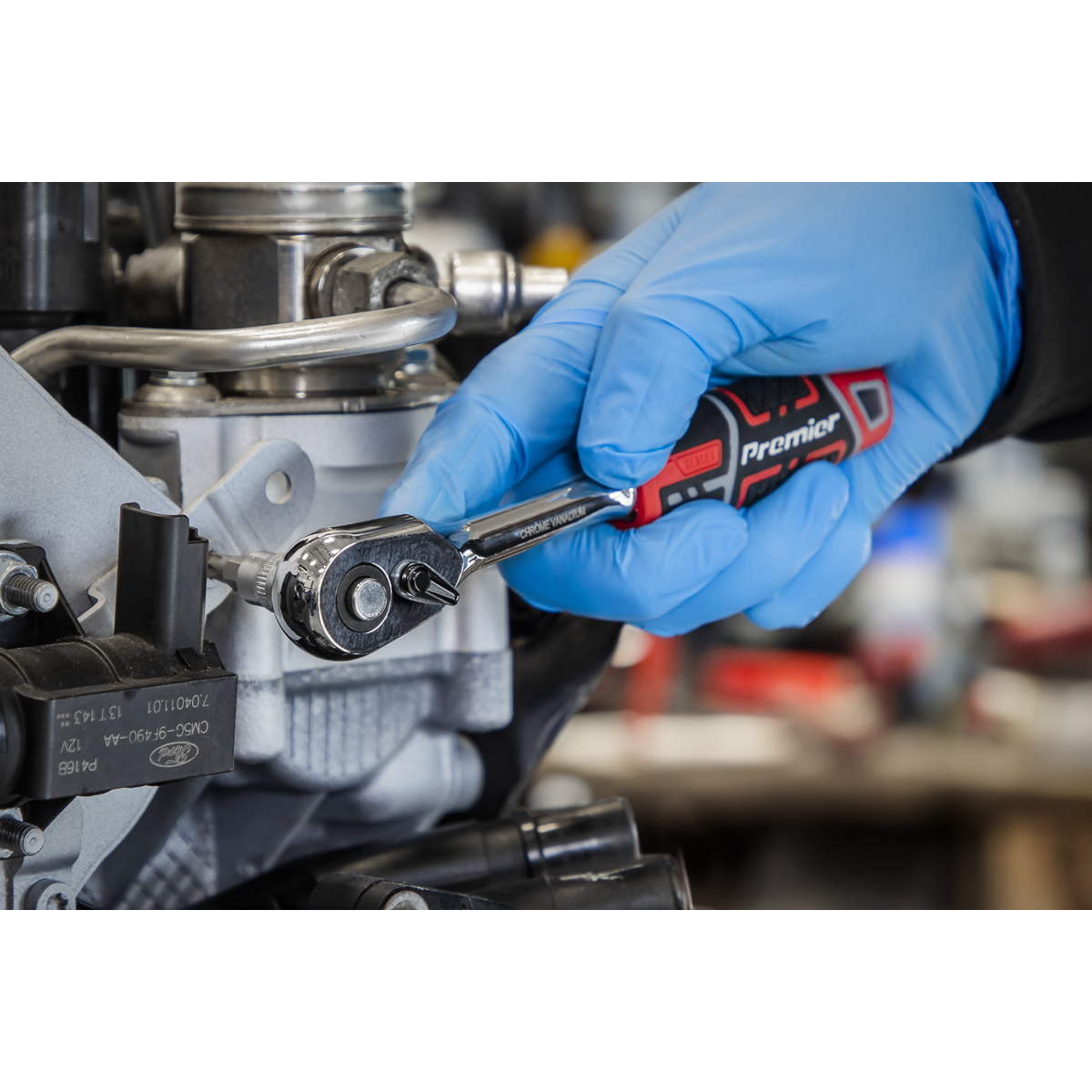 Ratchet Wrench with Flip Reverse 1/4"Sq Drive AK8934