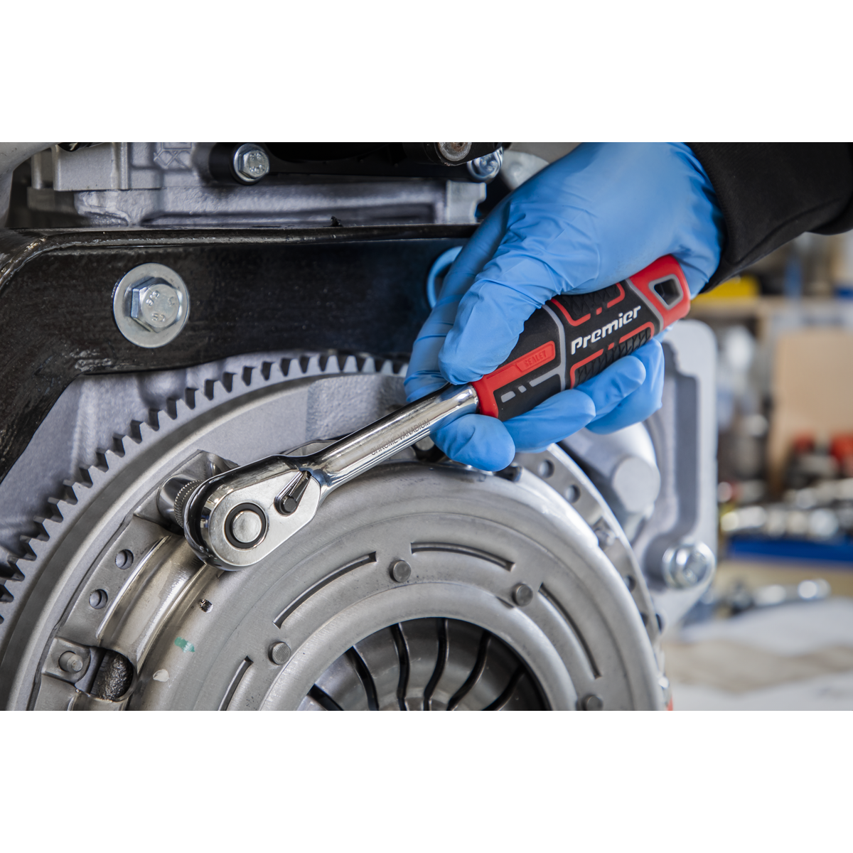 Ratchet Wrench with Flip Reverse 3/8"Sq Drive AK8935
