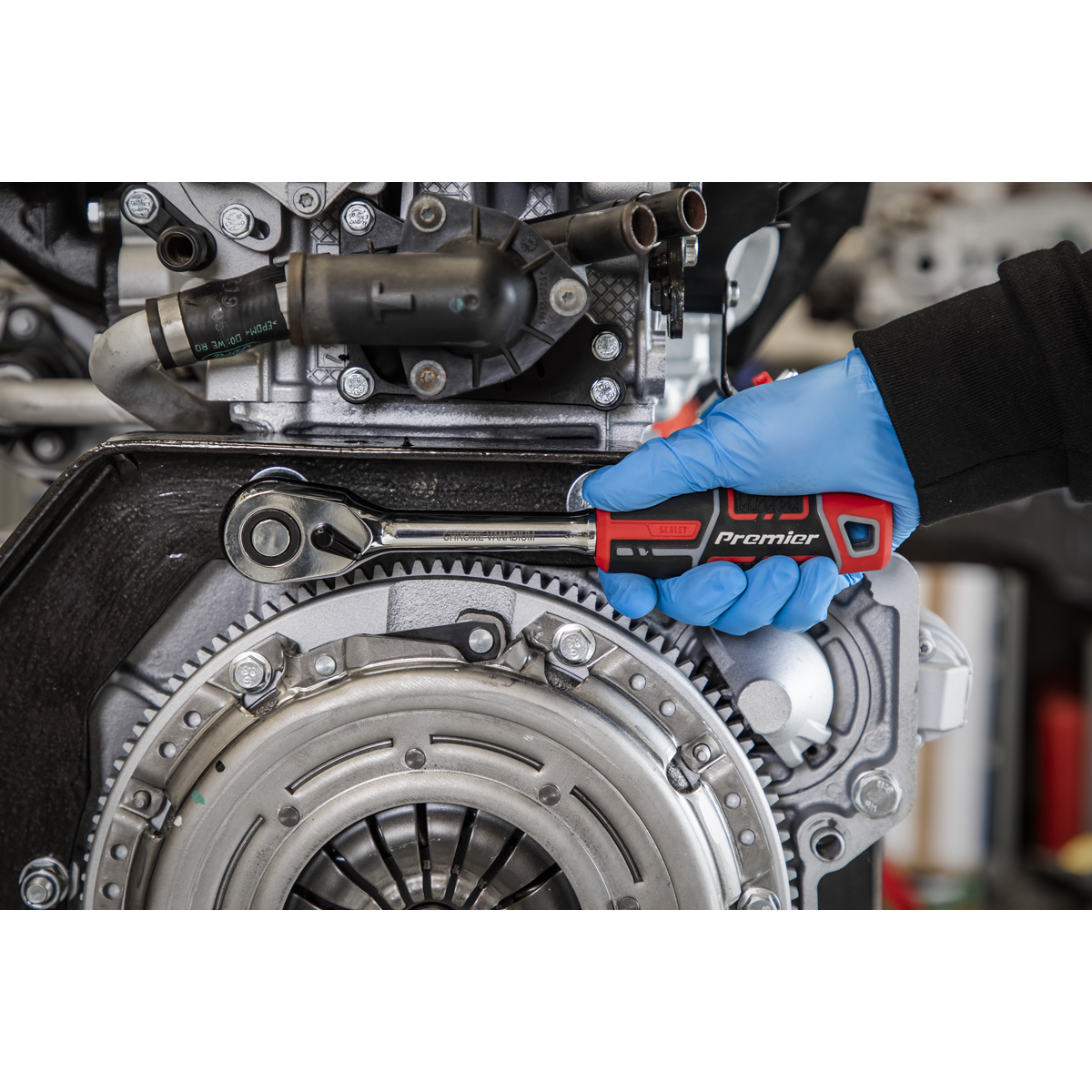 Ratchet Wrench with Flip Reverse 1/2"Sq Drive AK8936
