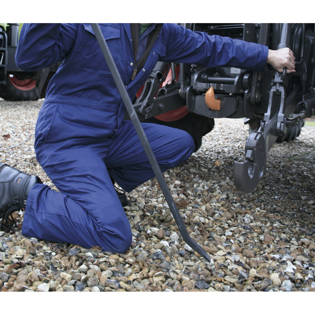 Heavy-Duty 45° Pry Bar with Hammer Cap 1220mm AK9134