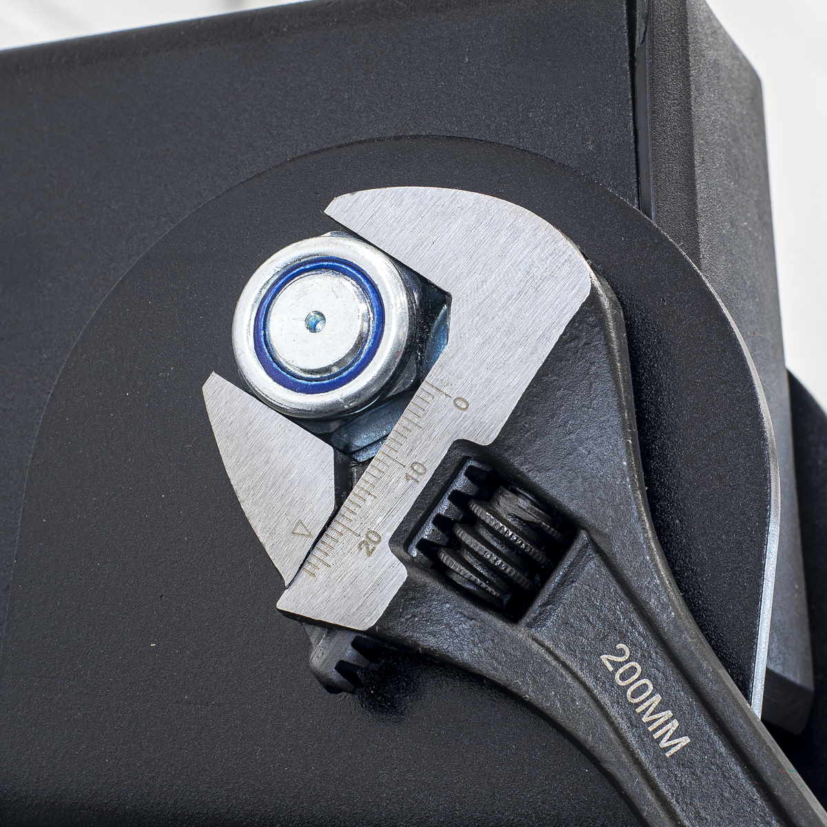 Adjustable Wrench 200mm AK9561