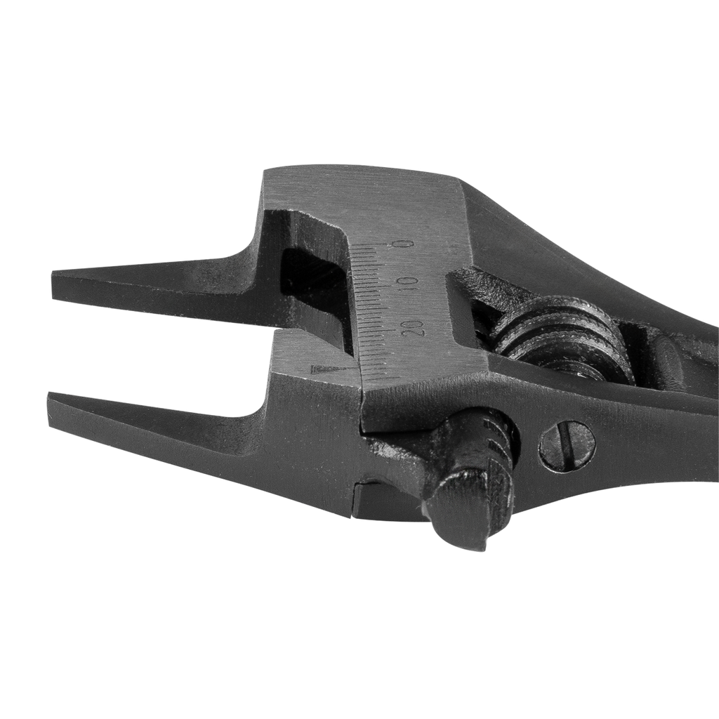 Low Profile Adjustable Wrench 140mm AK9568