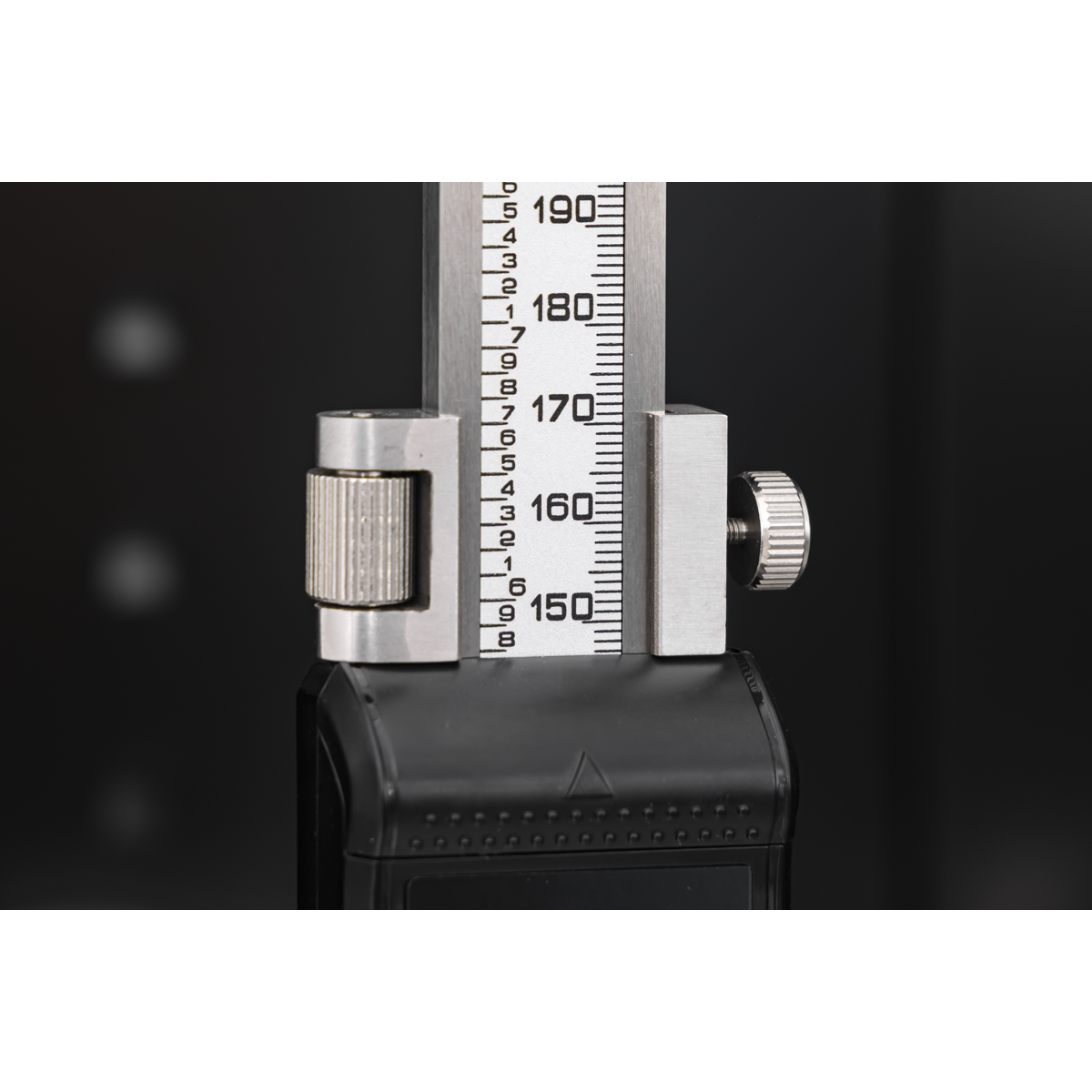 Digital Height Gauge 0-300mm(0-12") AK9636D