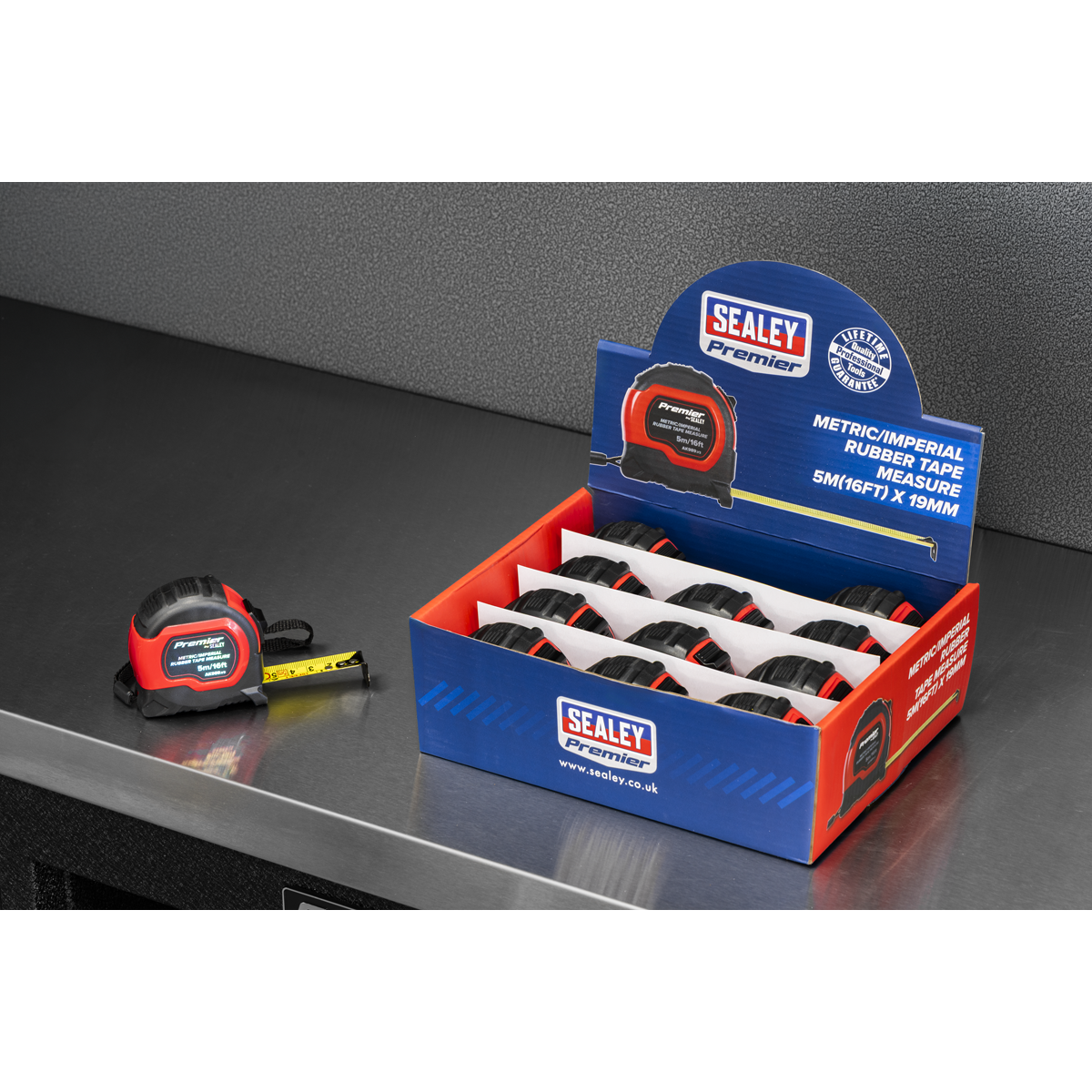 Metric/Imperial Rubber Tape Measure 5m(16ft) x 19mm - Display Box of 12 AK98912