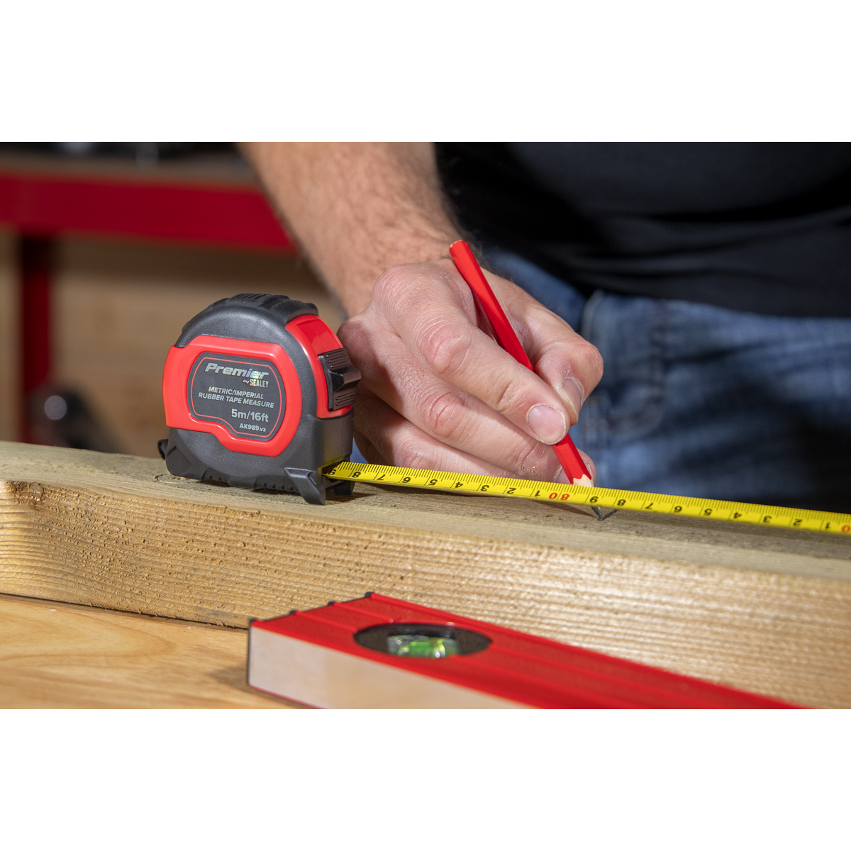 Metric/Imperial Rubber Tape Measure 5m(16ft) x 19mm - Display Box of 12 AK98912