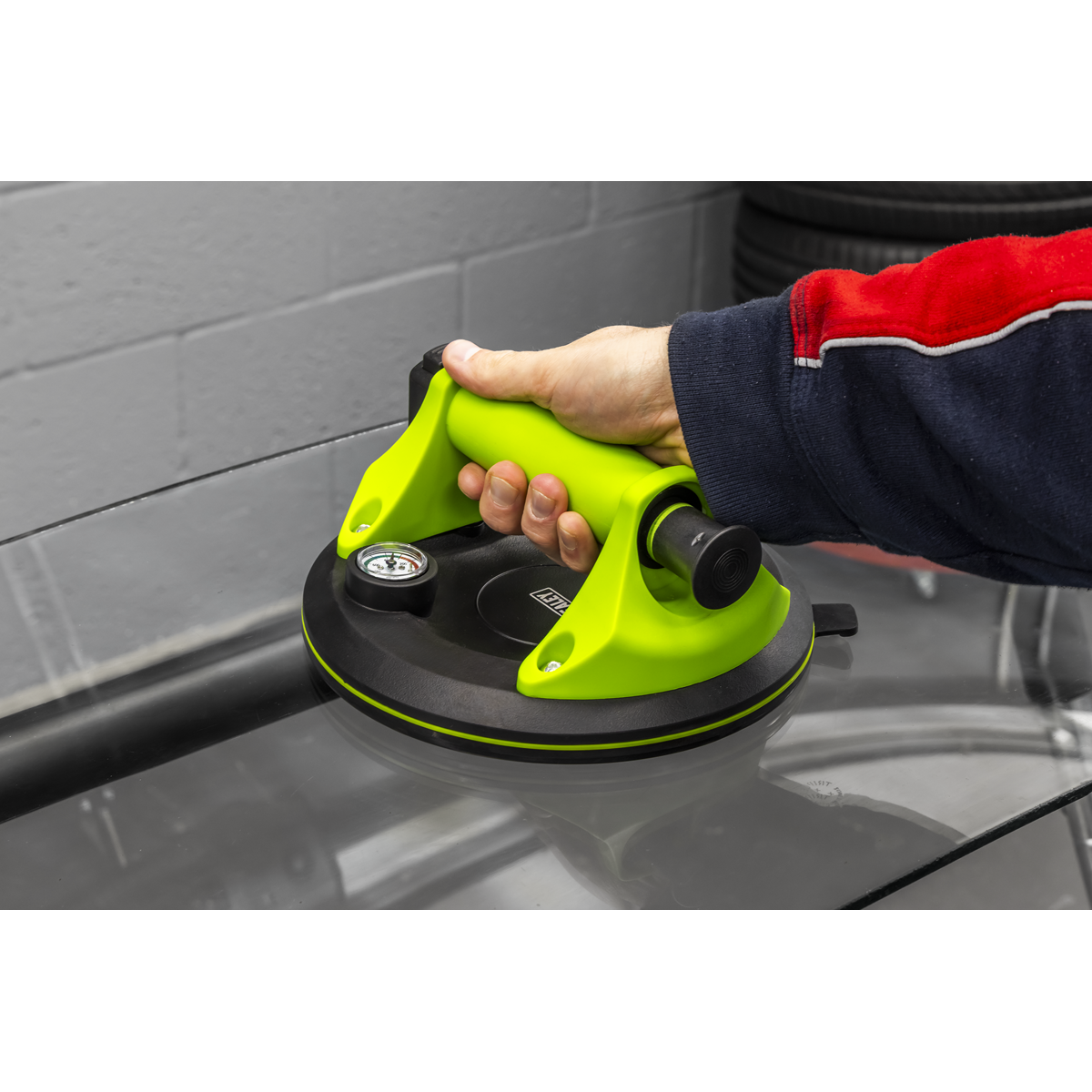 Heavy Lift Suction Cup with Vacuum Grip Pressure Gauge AK9894