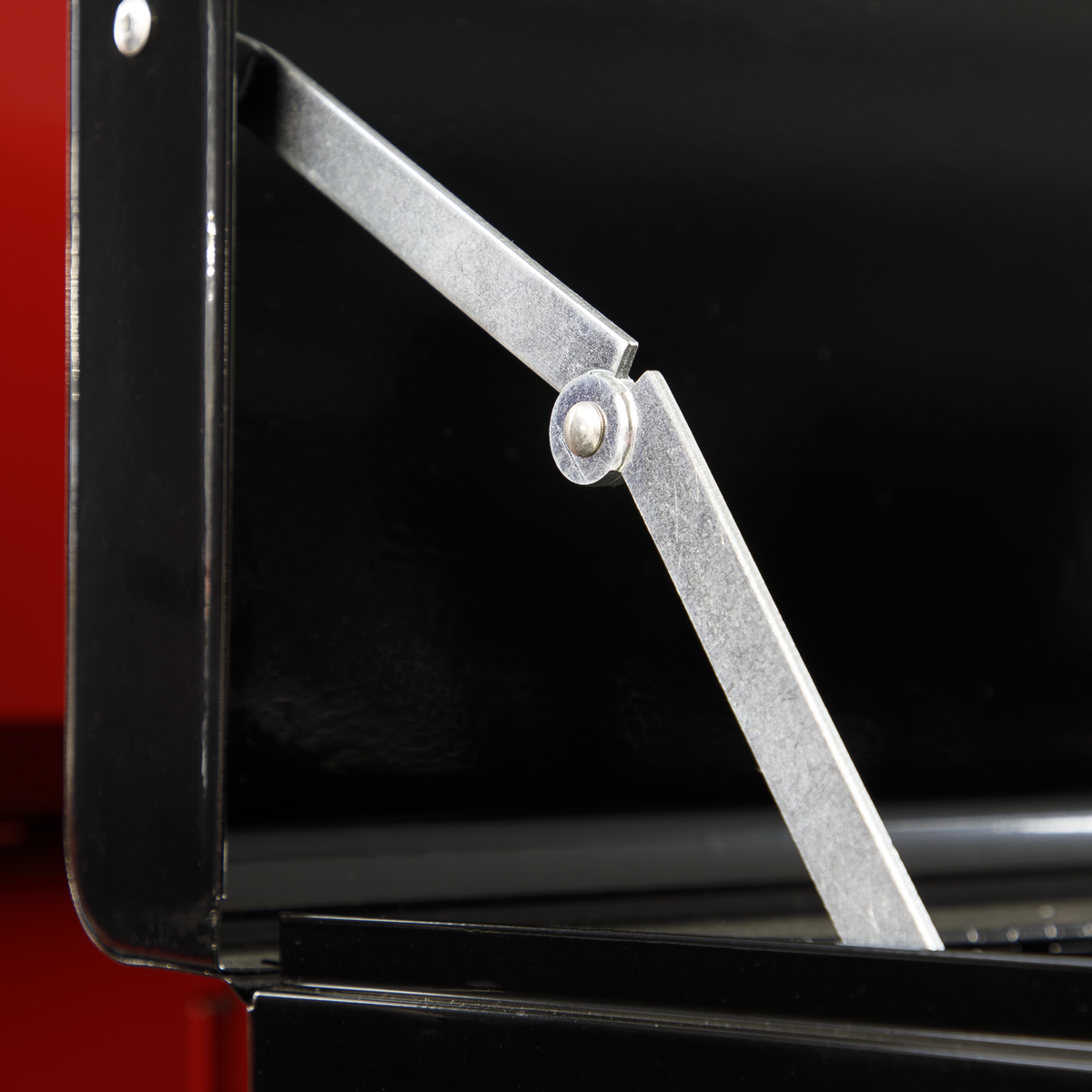 Topchest 5 Drawer - Black AP225B