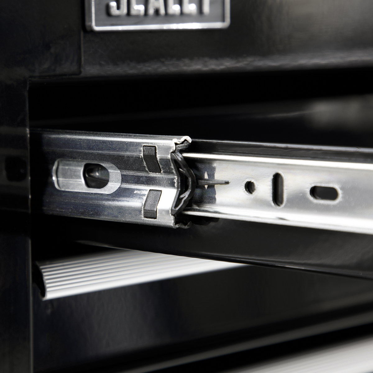 Rollcab 6 Drawer - Black AP226B