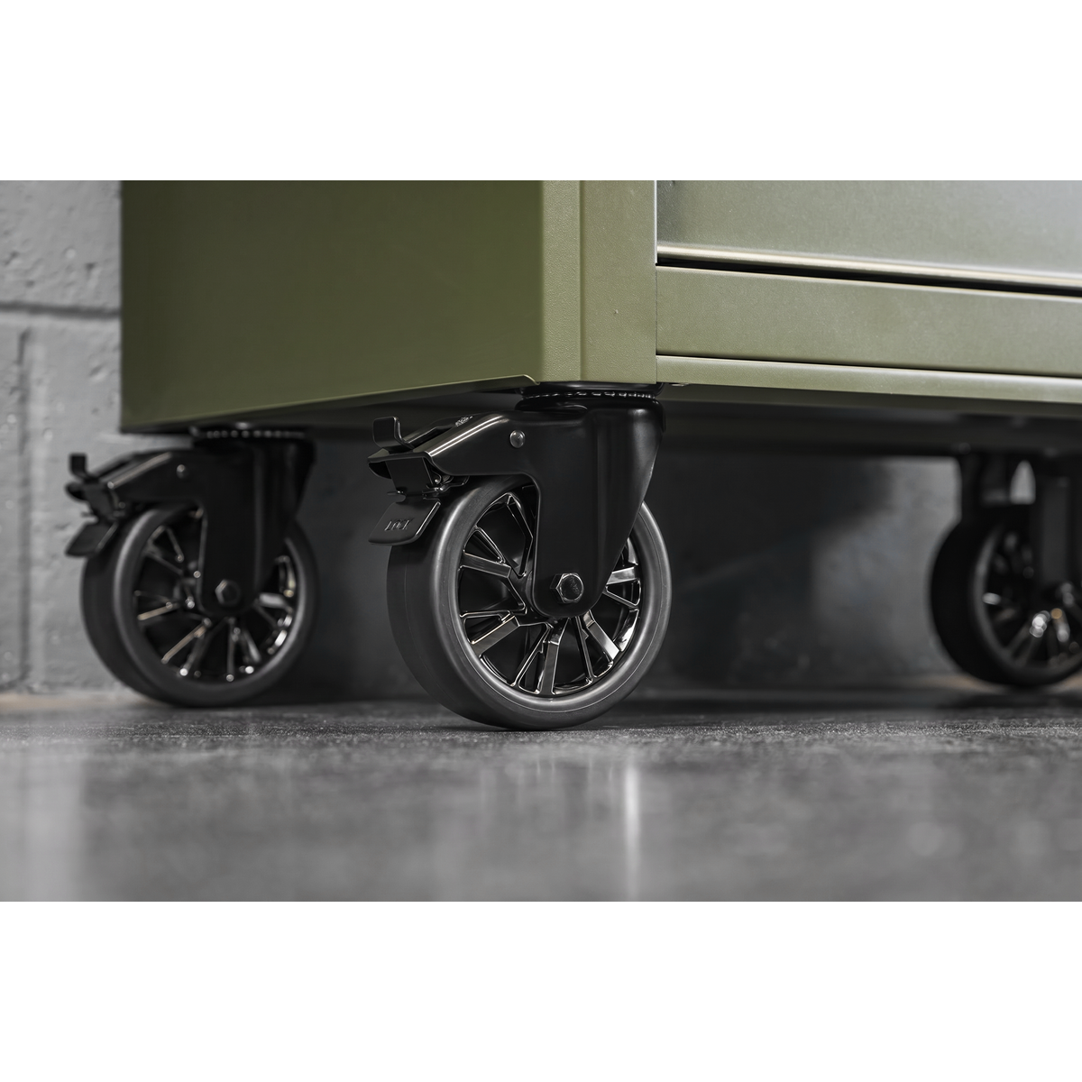 Heavy-Duty Rollcab 7 Drawer - Khaki AP26479TK