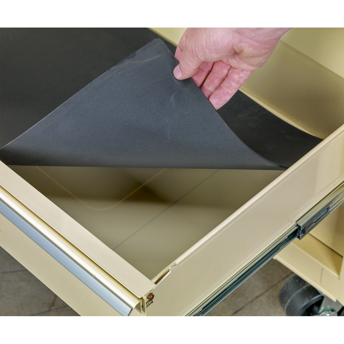 Retro Style Topchest, Mid-Box Tool Chest & Rollcab Combination 10 Drawer - Cream AP28COMBO2