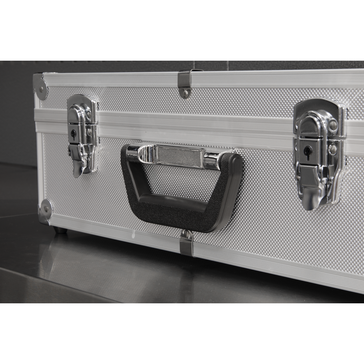 Aluminium Tool Case with Square Edges AP603