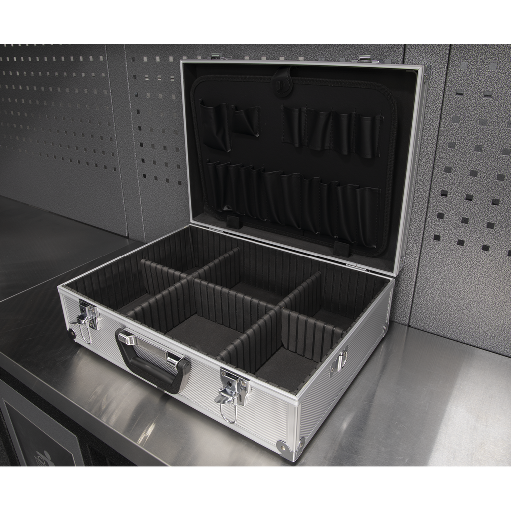 Aluminium Tool Case with Square Edges AP603