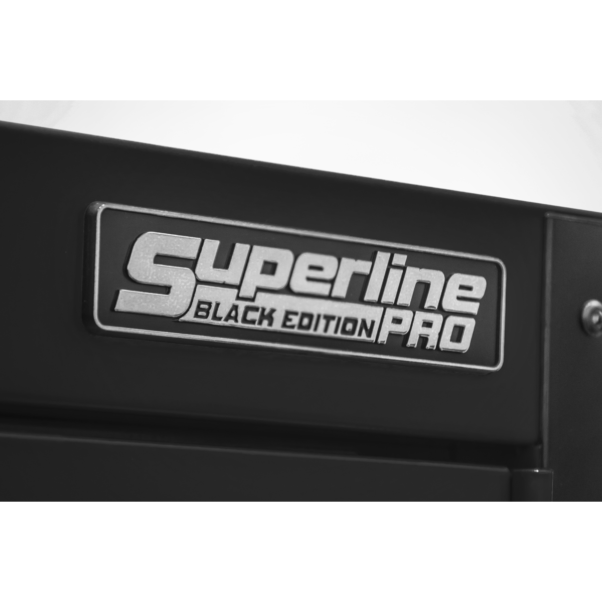 Side Locker with Castors 1864mm AP6204BE