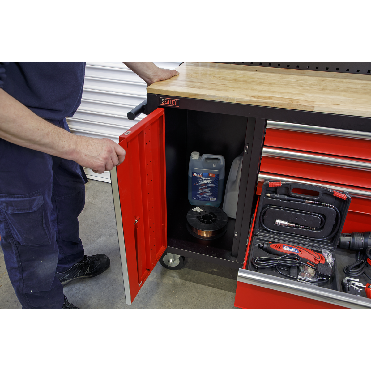 Mobile Workstation with Backboard 10 Drawer AP6310