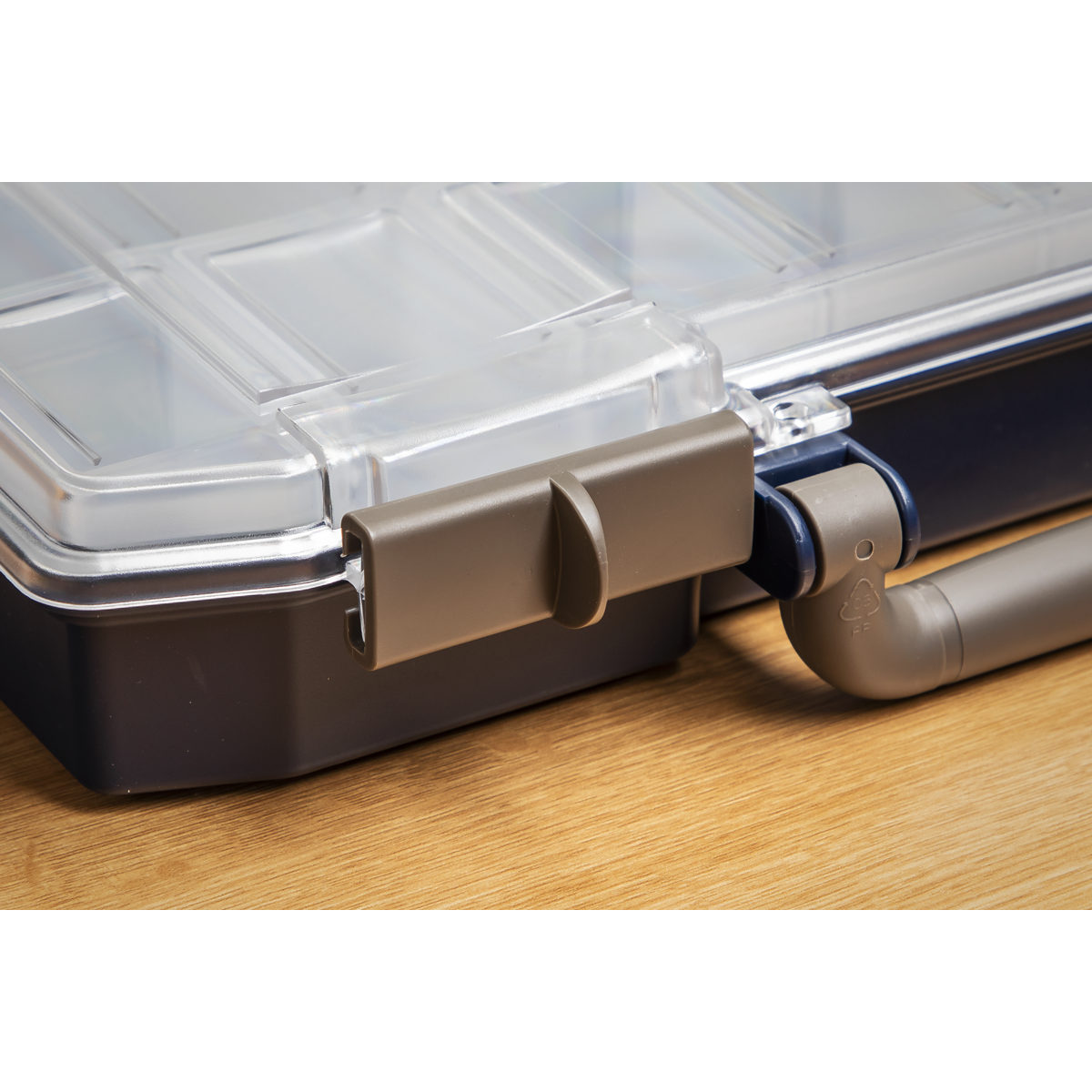 Professional Compartment Case - Small APAS16R