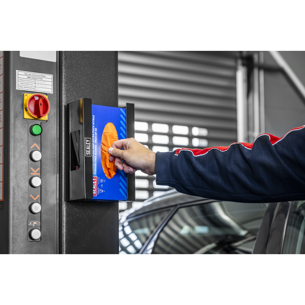 Magnetic Glove Dispenser - Black APGDB