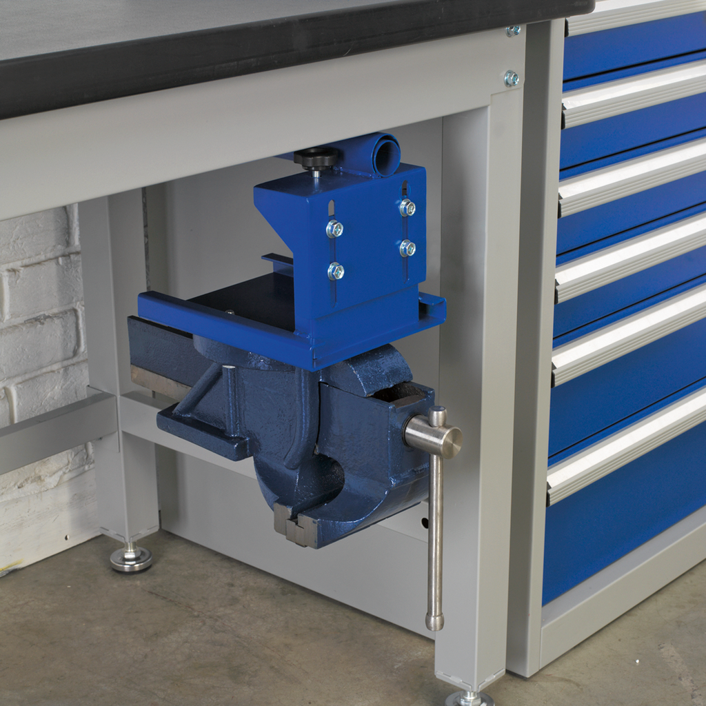 Vice Mounting Plate for API Series Workbenches API10