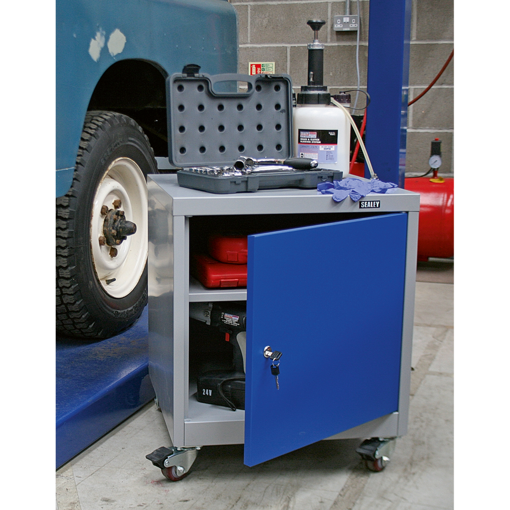 Mobile Industrial Cabinet with 1 Shelf API5659