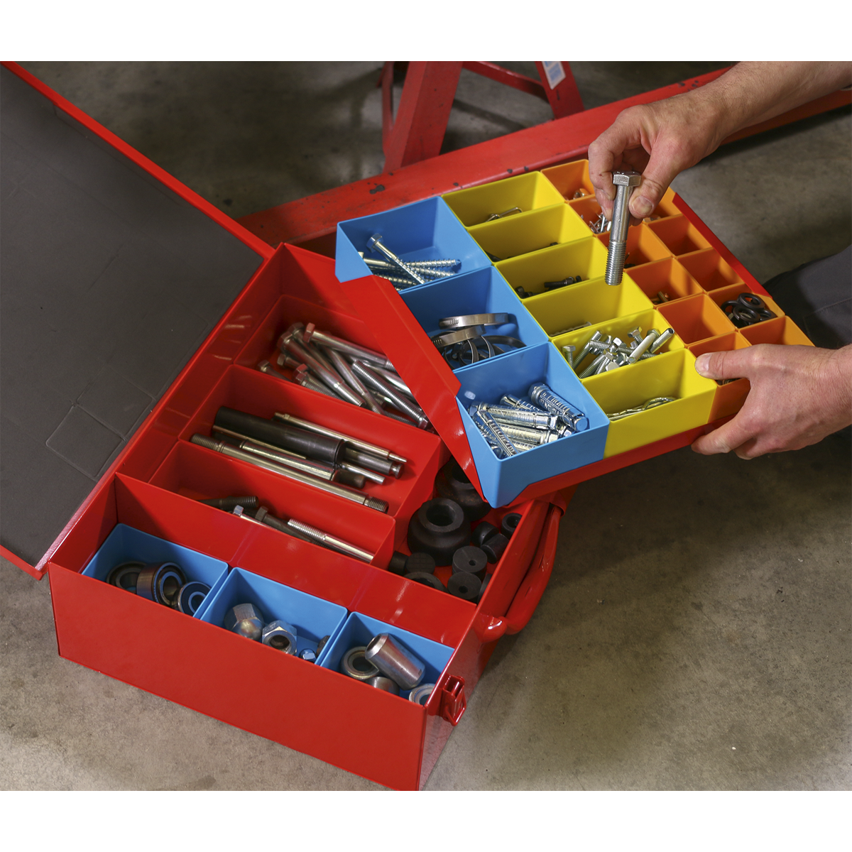 2-Layer Metal Case with 27 Storage Bins APMC27