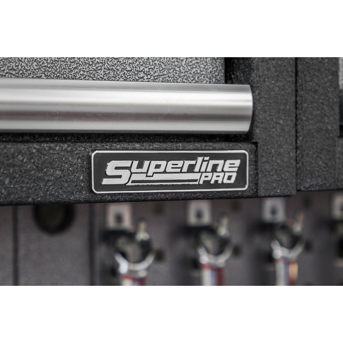 Modular Wall Cabinet 1360mm APMS68