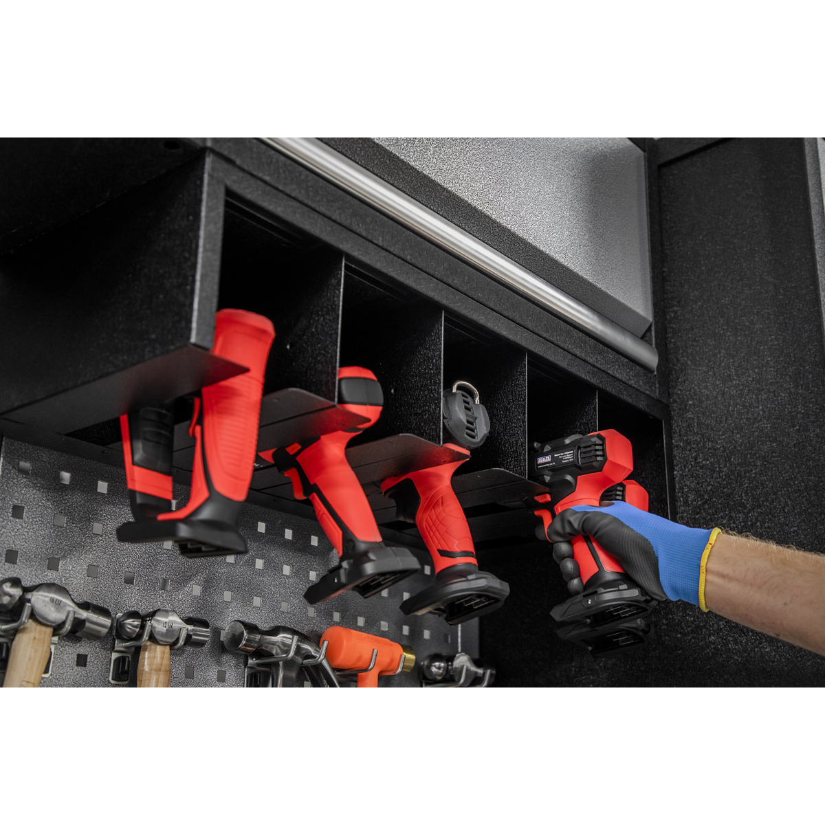 Modular Power Tool Rack 680mm APMS69