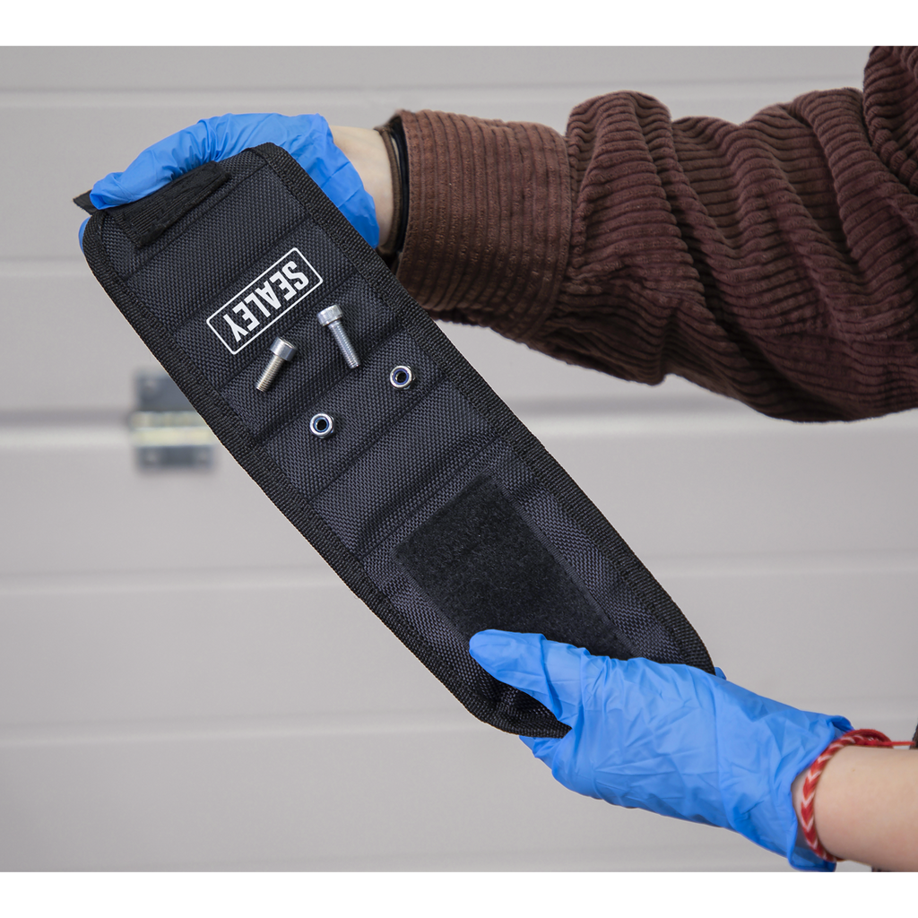 Magnetic Wristband APMWB