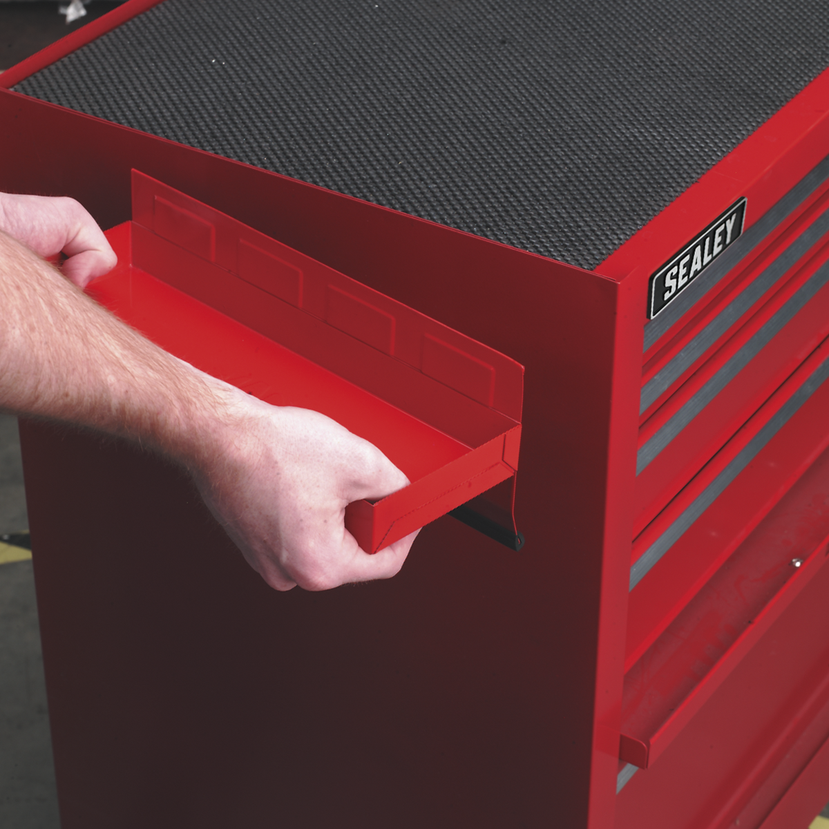 Magnetic Tool Storage Tray APTT310