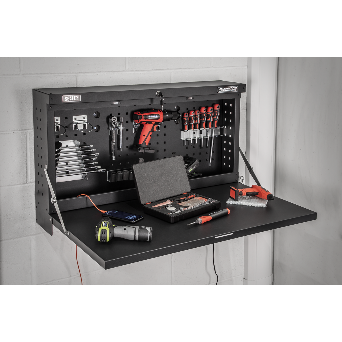 Wall Mounting Foldable Workbench 900mm APWMW01