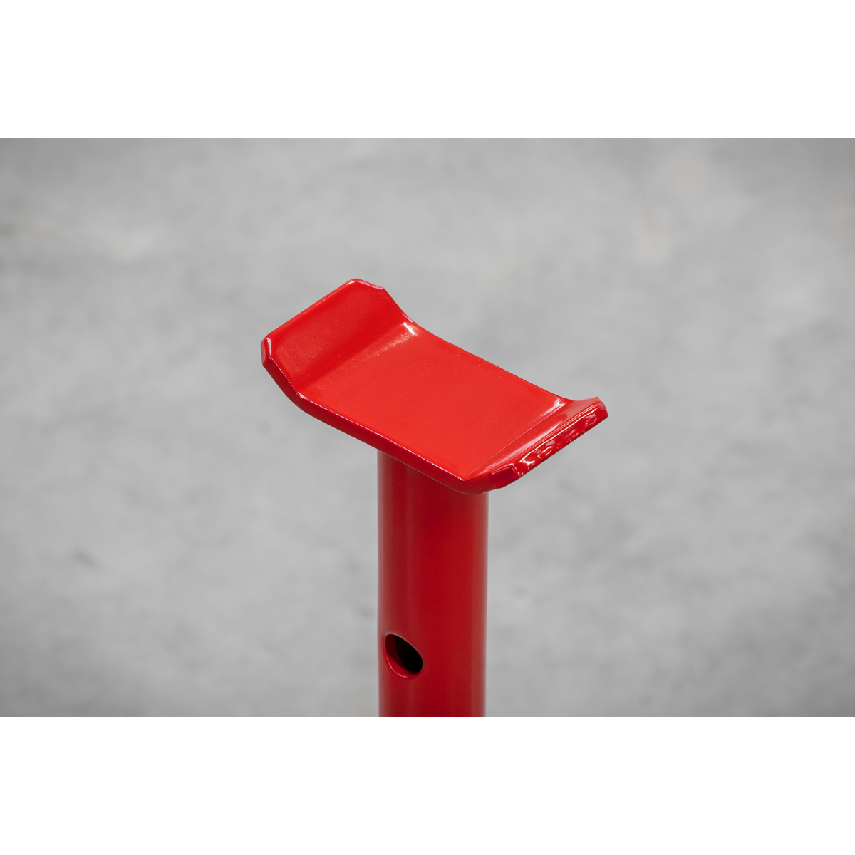 Folding Type Axle Stands (Pair) 2 Tonne Capacity per Stand AS2000F