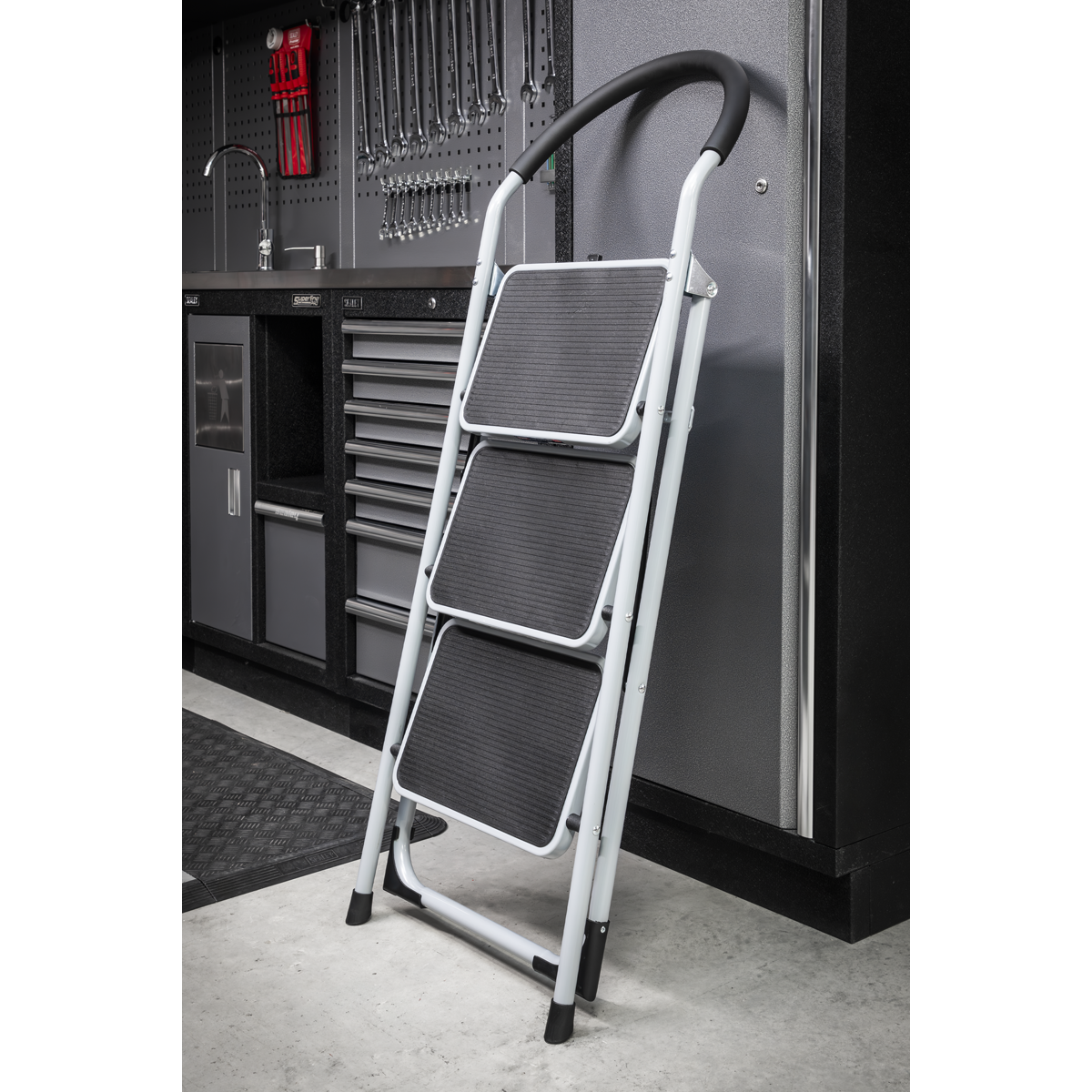 3-Tread Step Stool 150kg Capacity - EN 14183 ASL23