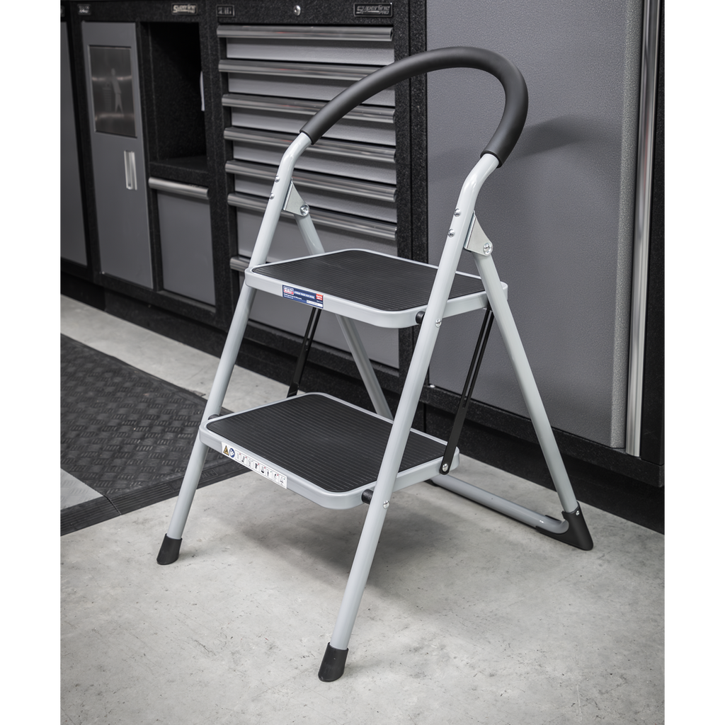 Step Stool 2-Tread 150kg Capacity - BS EN14183 ASL2
