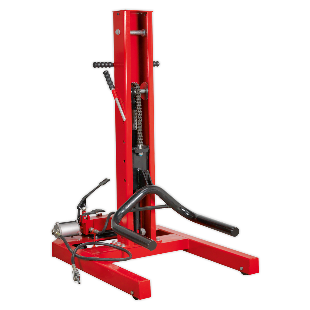 Air/Hydraulic Vehicle Lift with Foot Pedal 1.5 Tonne AVR1500FP