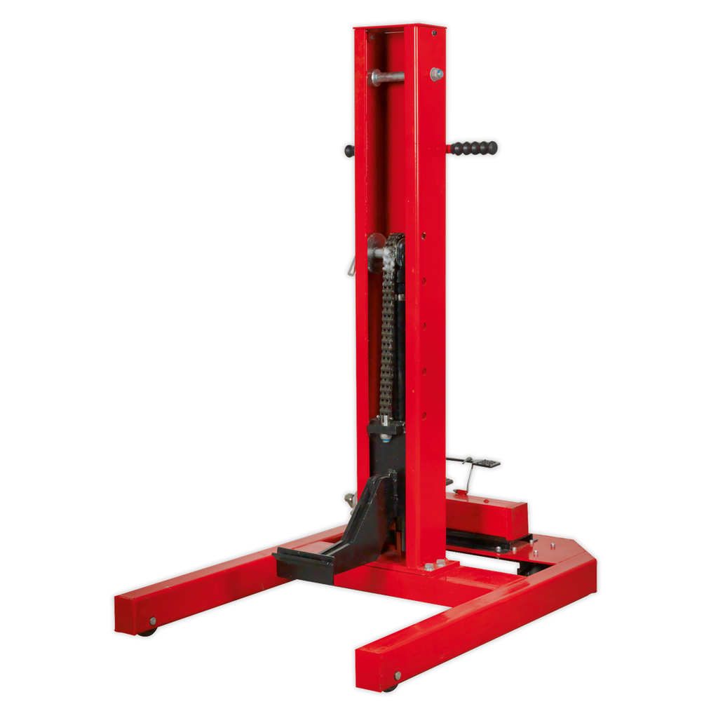 Air/Hydraulic Vehicle Lift with Foot Pedal 1.5 Tonne AVR1500FP