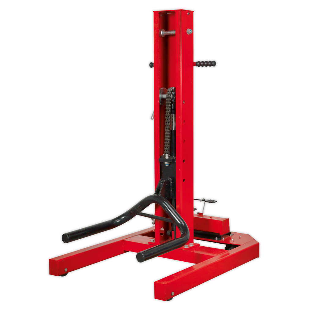 Air/Hydraulic Vehicle Lift with Foot Pedal 1.5 Tonne AVR1500FP