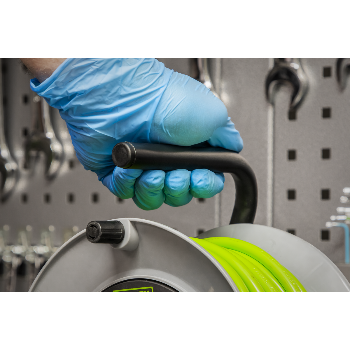 15m Cable Reel with Thermal Trip 4 x 230V - Hi-Vis Green BCR153TG