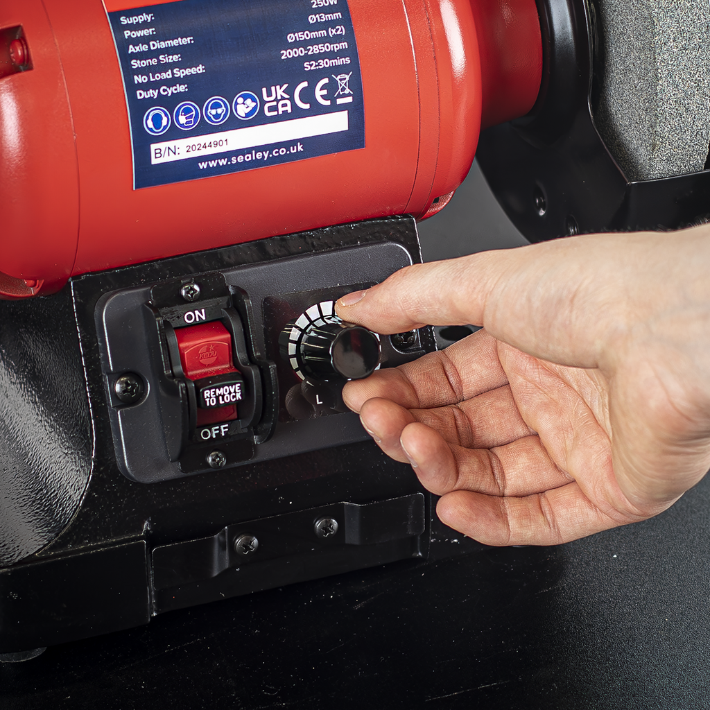 150mm Bench Grinder with Variable Speed 250W/230V BG150WVS