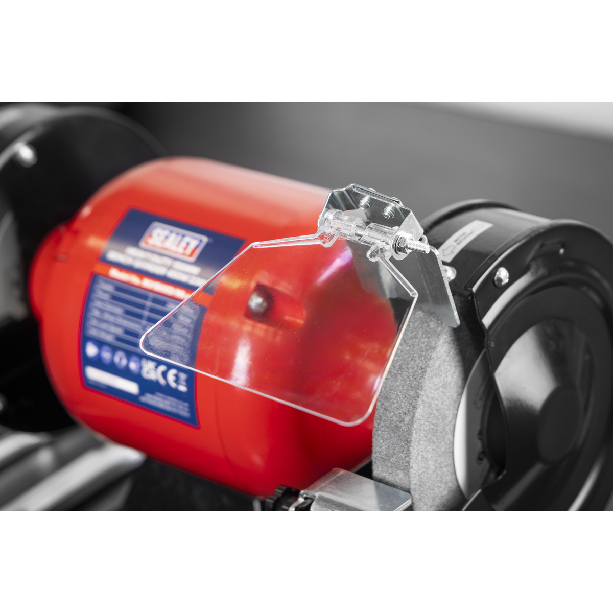 150mm Heavy-Duty Bench Grinder 450W/230V BG150XD/99