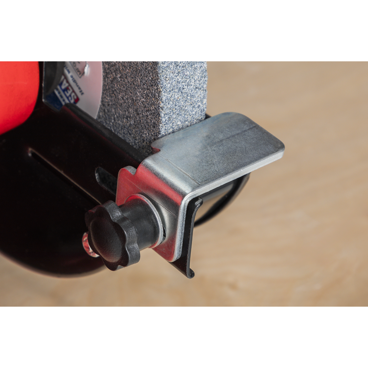 150mm Bench Grinder 370W/230V BG150XL/96