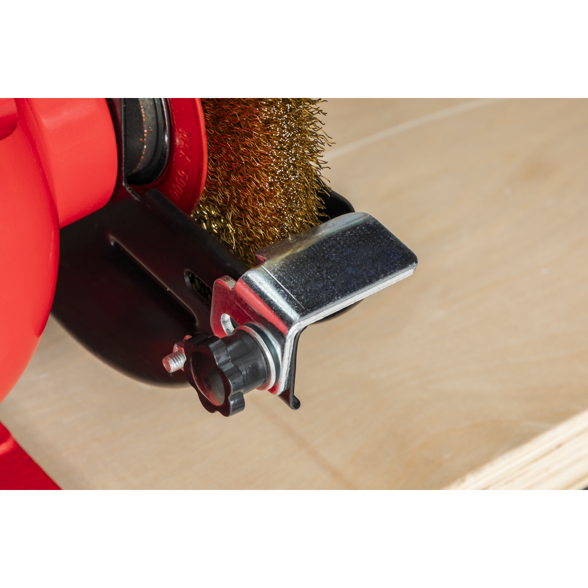 150mm Bench Grinder with Wire Wheel 370W/230V BG150XLW/98