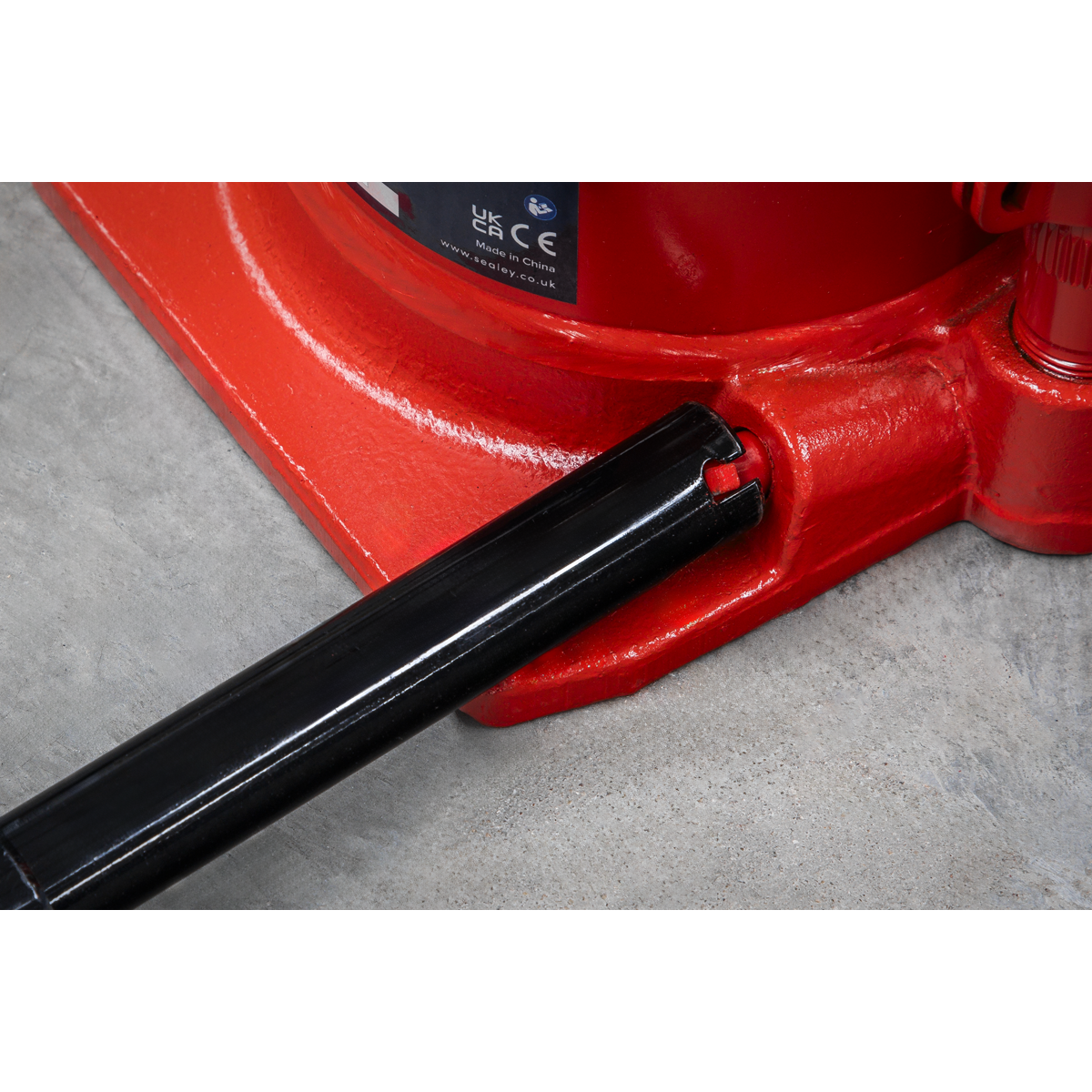 Low Profile Telescopic Bottle Jack 20 Tonne BJ20LE