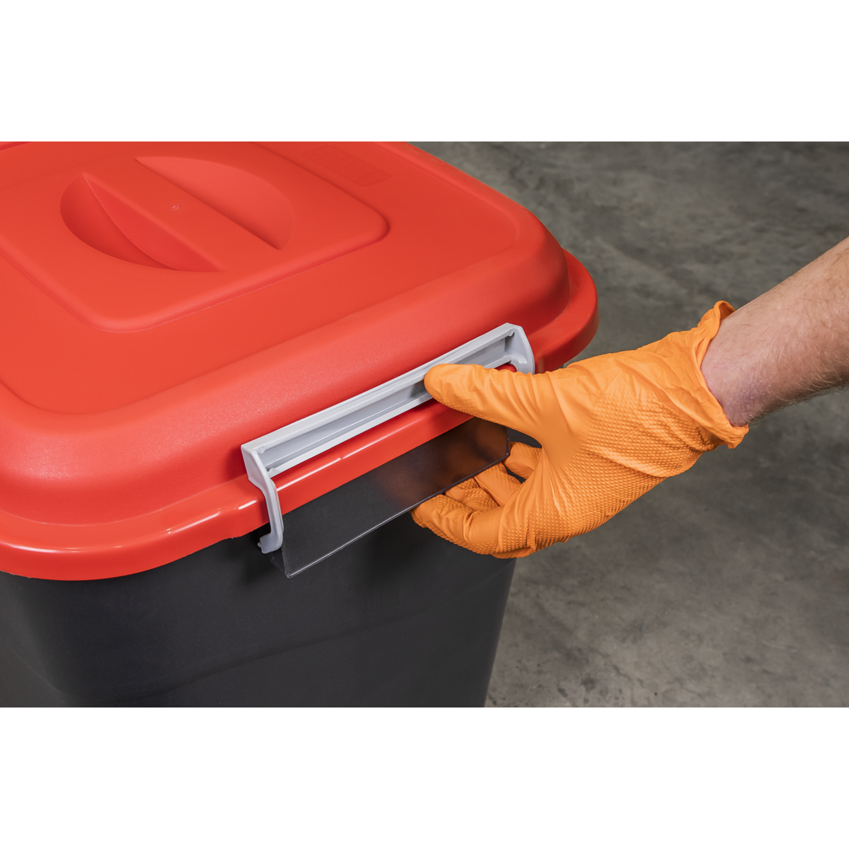 Refuse/Storage Bin 95L - Red BM95R
