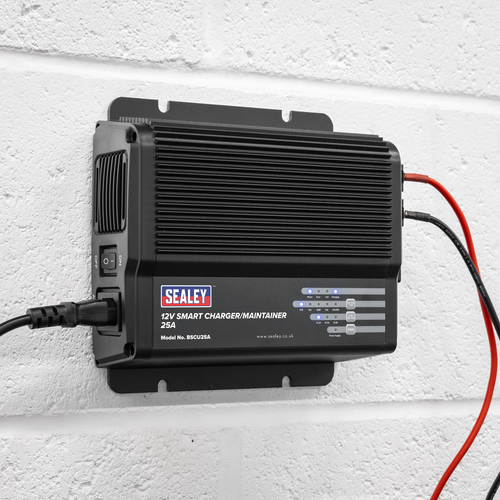 12V Smart Charger/Maintainer 25A BSCU25A