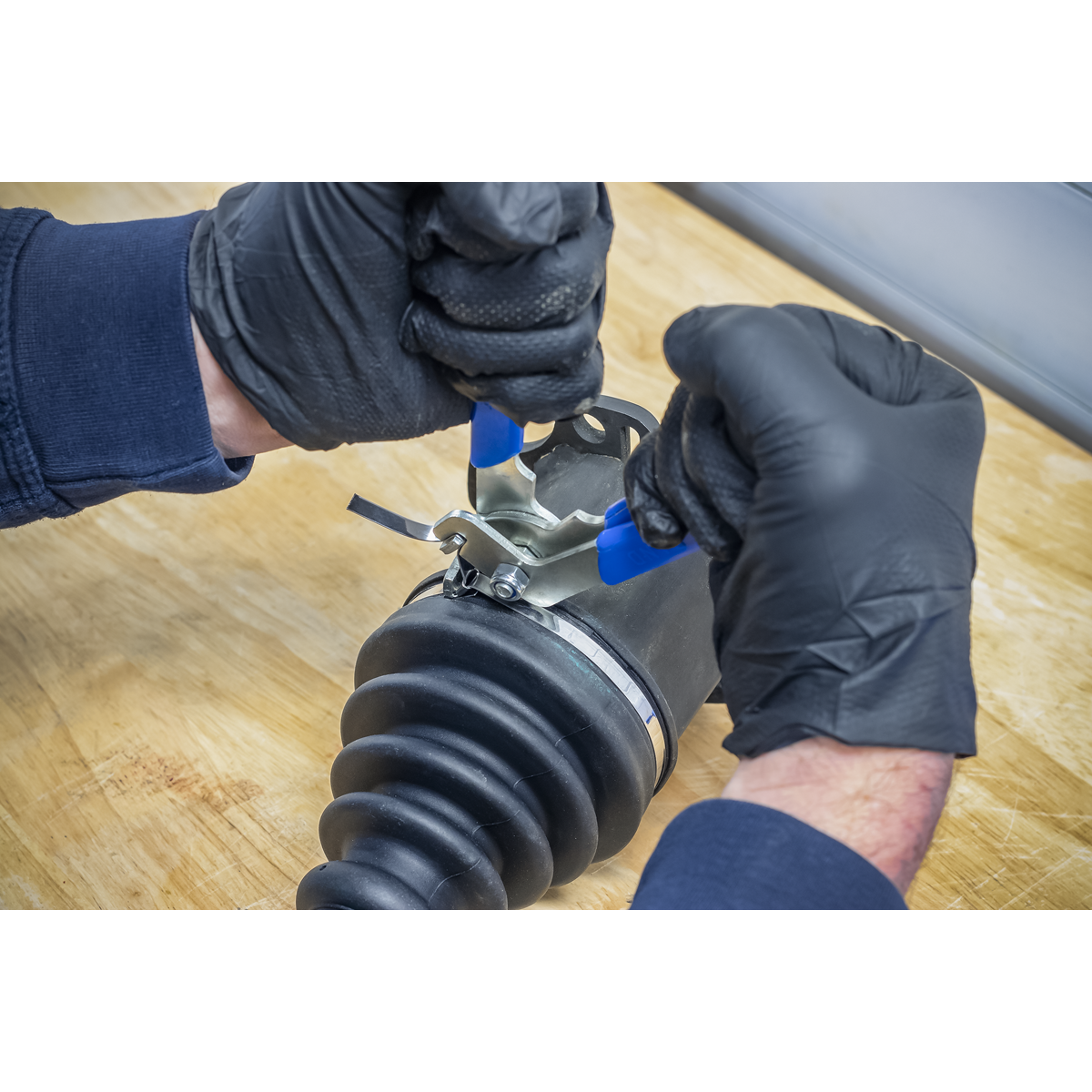 Universal CVJ Boot Clamp Kit BSL102