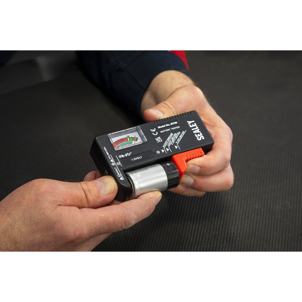 Multipurpose Battery Tester BT05