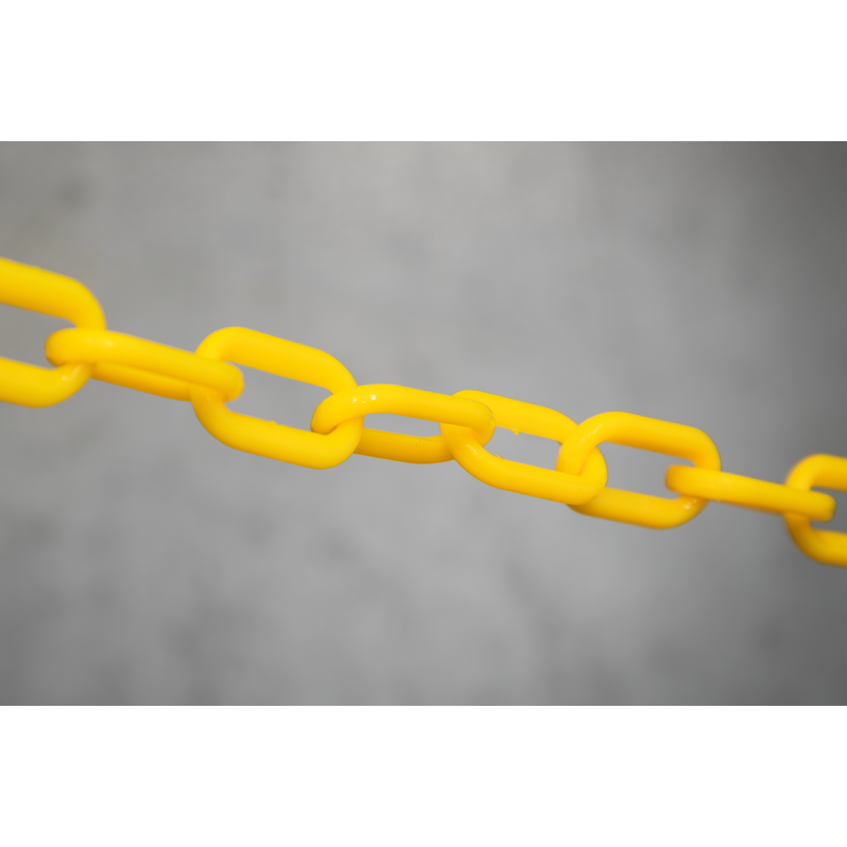 Plastic Chain 25m x 6mm - Black/Yellow BYC25M
