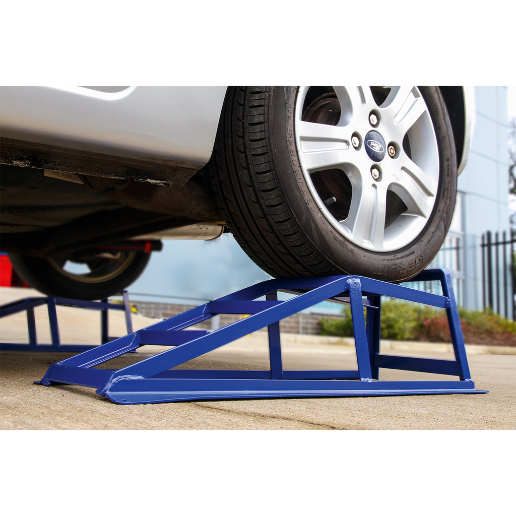 Car Ramps 1 Tonne Capacity per Ramp 2 Tonne Capacity per Pair CAR2000