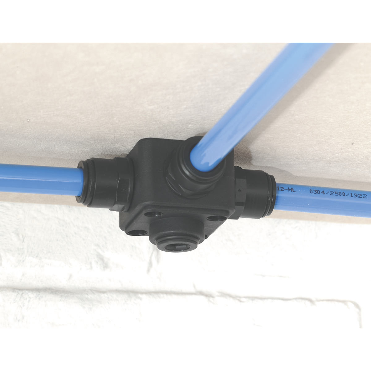 John Guest® Porting Block 5 x 1/2"BSP Connection CASPB
