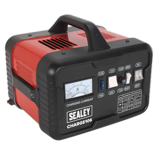 12/24V Battery Charger 8A 230V CHARGE106
